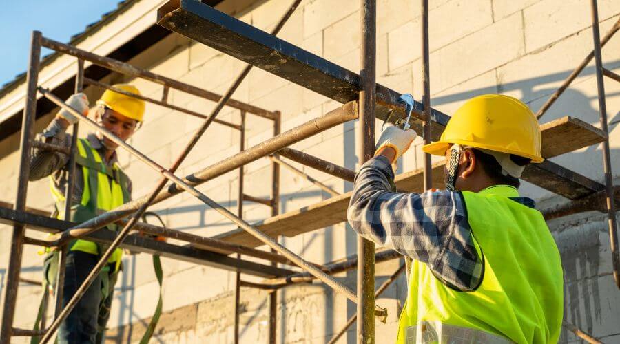 Professional fairlawn roofing services in Leon, OK